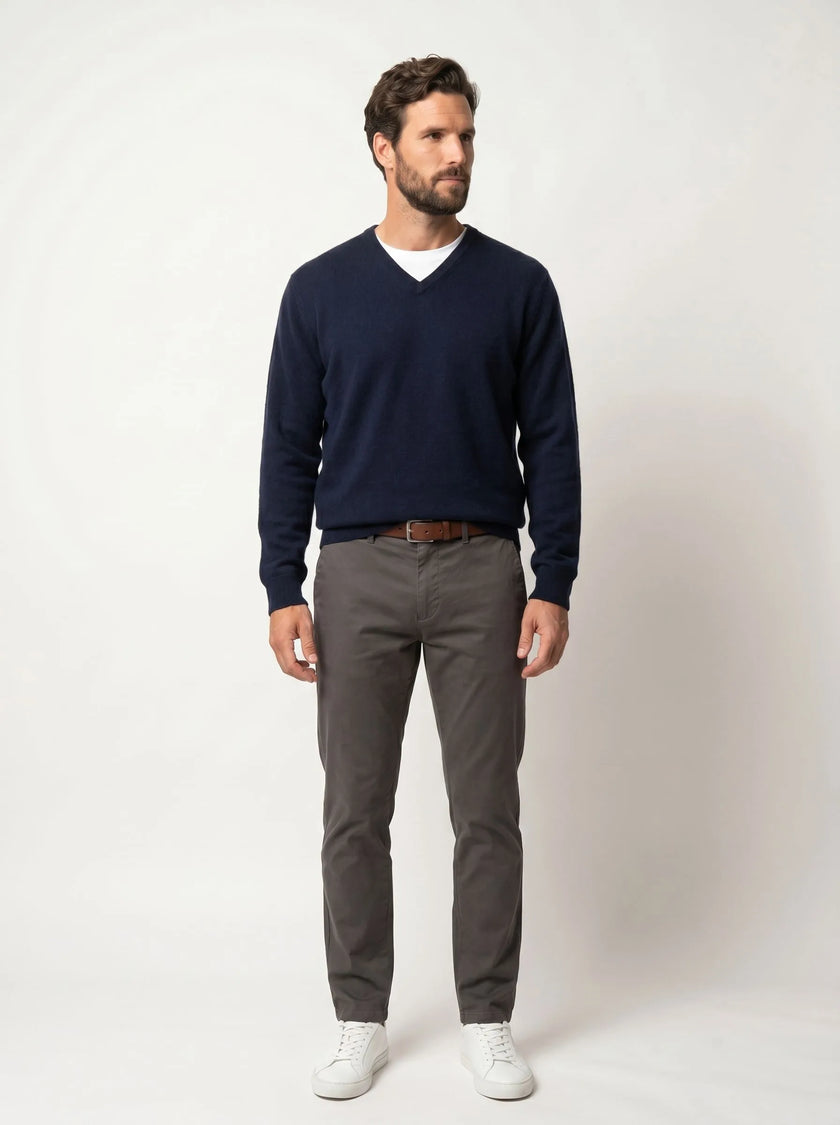 BVM KN SWT 002 NVY 01 full body front