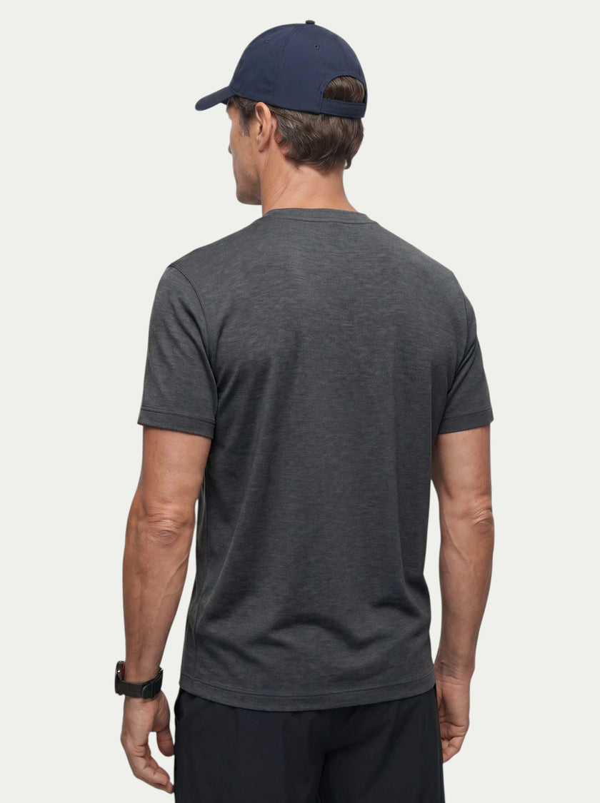 BVM TP TEE 004 CHR 06 half body back